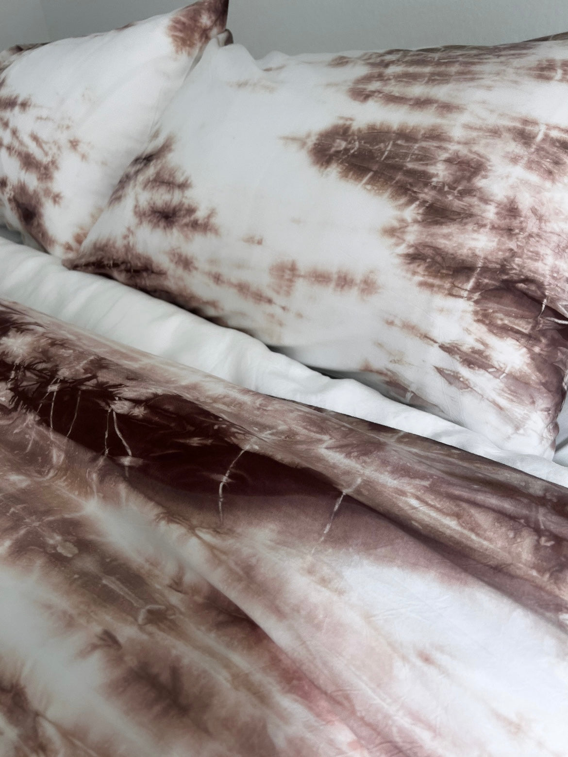 Hand-dyed Driftwood Reverie Duvet Set: Organic Weathered Pink-Brown and Natural White Bedding