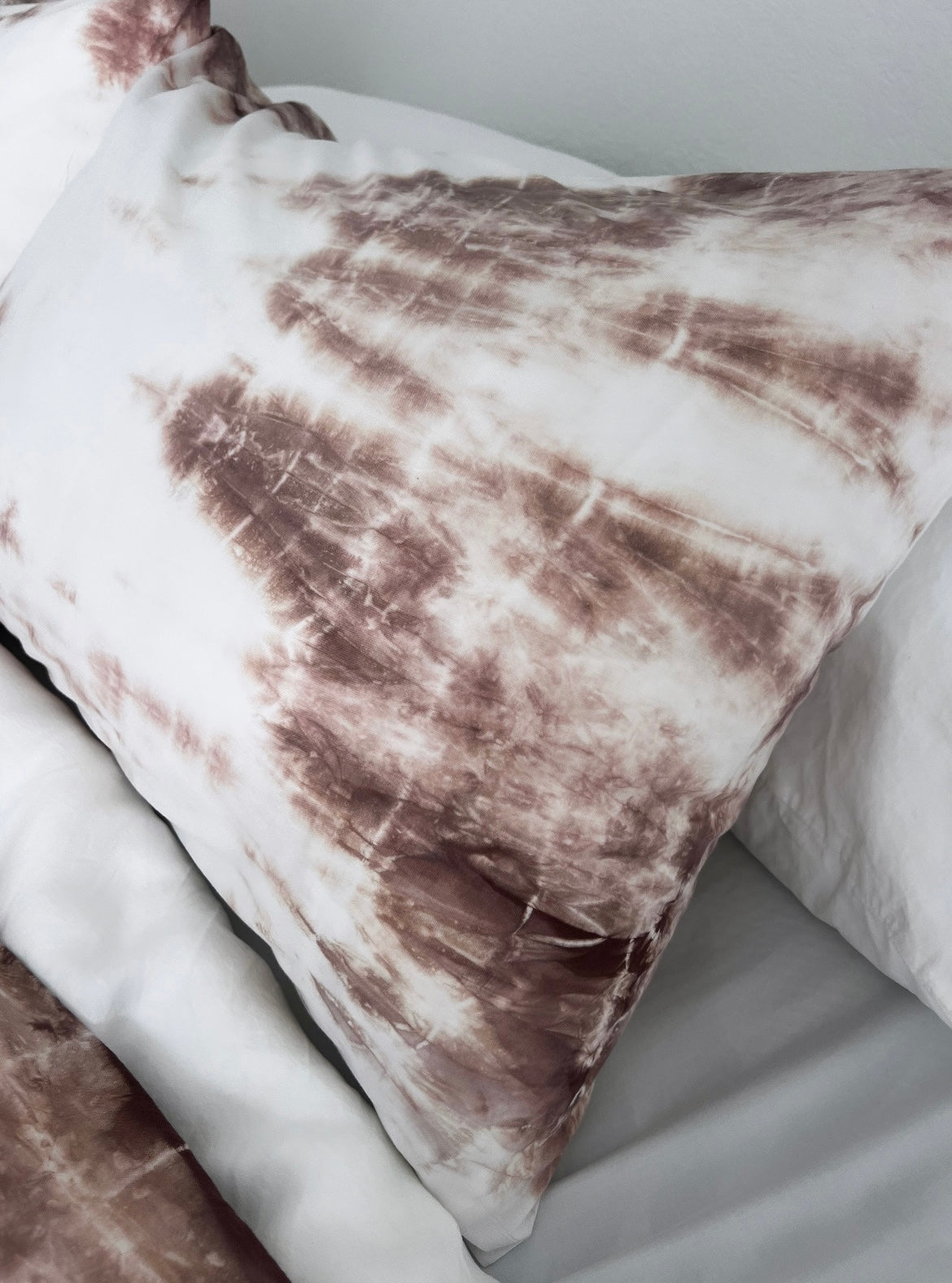 Hand-dyed Driftwood Reverie Duvet Set: Organic Weathered Pink-Brown and Natural White Bedding