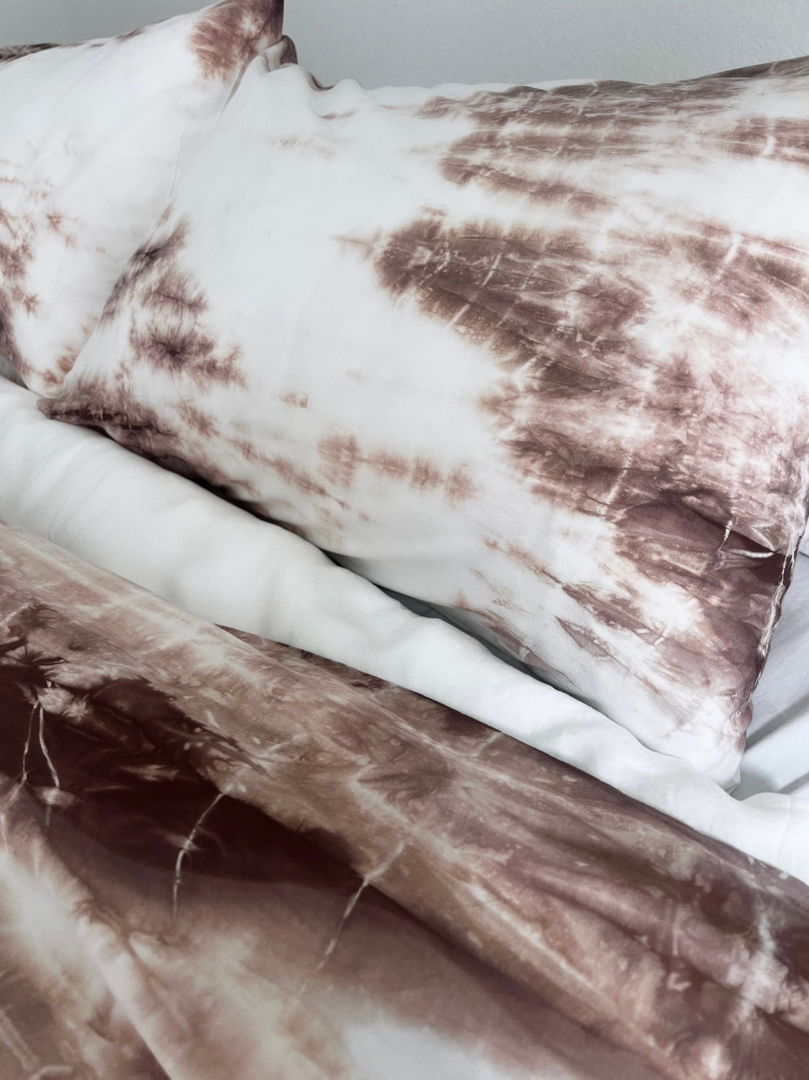 Hand-dyed Driftwood Reverie Duvet Set: Organic Weathered Pink-Brown and Natural White Bedding
